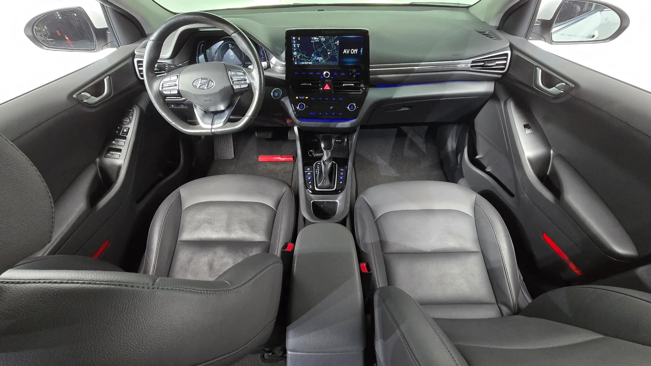 Hyundai 아이오닉 하이브리드 1.6 HEV 2019 4/5