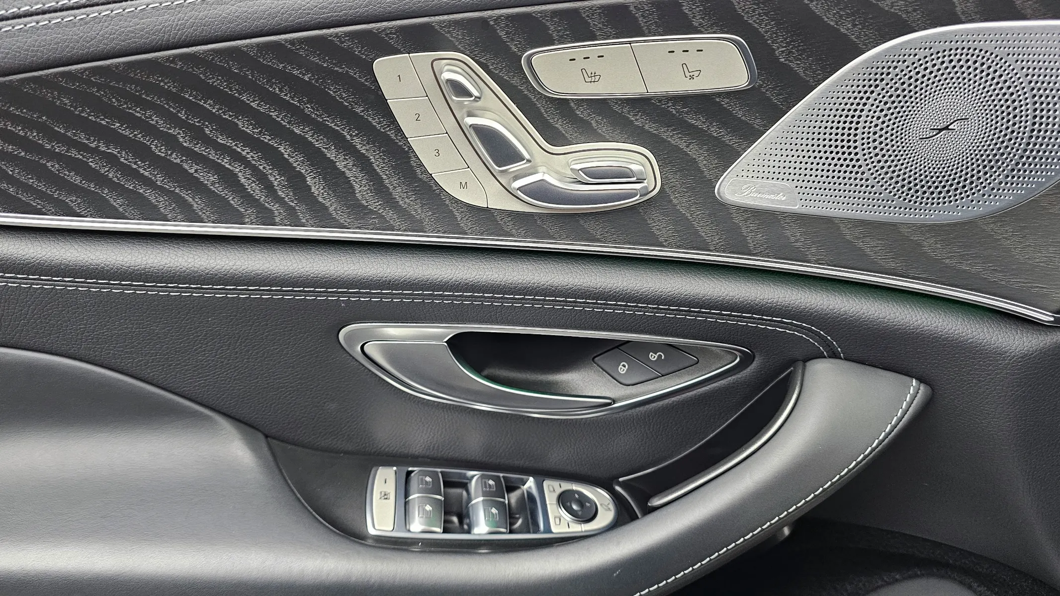 Mercedes-Benz CLS-Class C257 CLS300d 4MATIC 2022 36/37