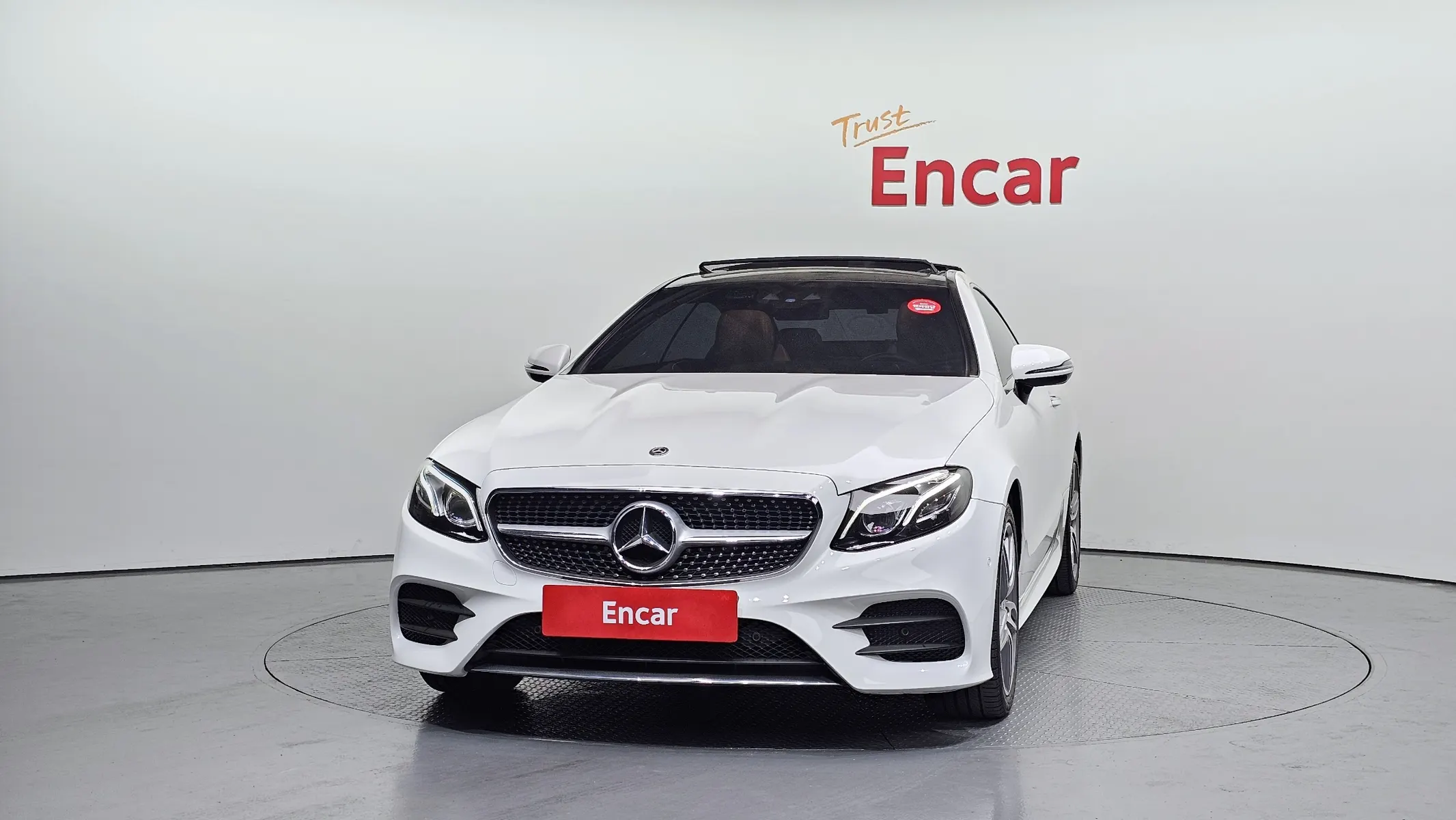Mercedes-Benz E-Class W213 E220d 2017 3/32