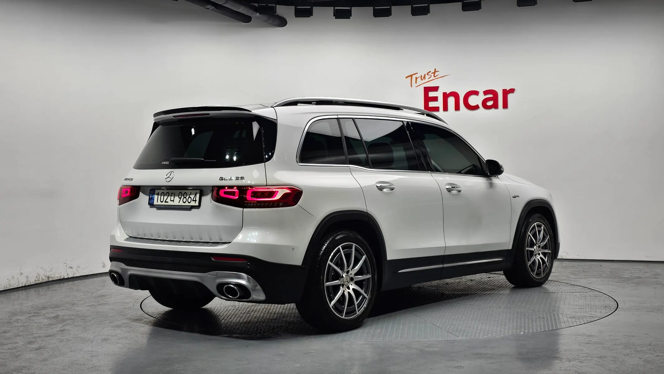 Mercedes-Benz GLB-Class X247 AMG GLB35 4MATIC 2021 2/32