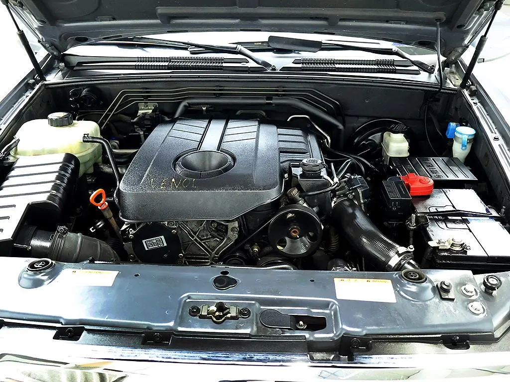 KG Mobility W 2.2 4WD RX7 2017 4/5