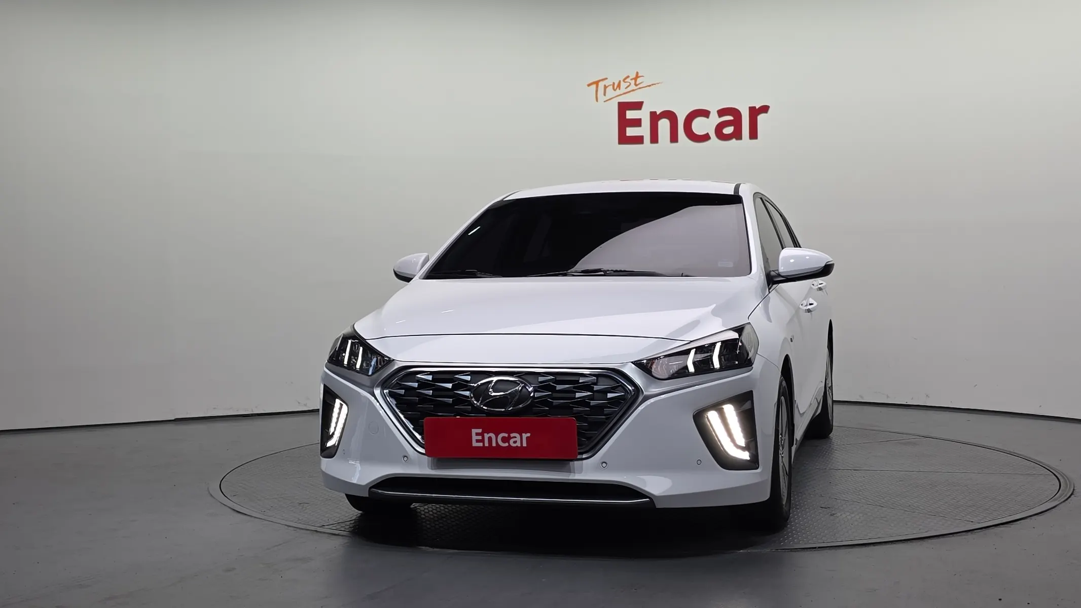 Hyundai 아이오닉 하이브리드 1.6 HEV 2019 2/5