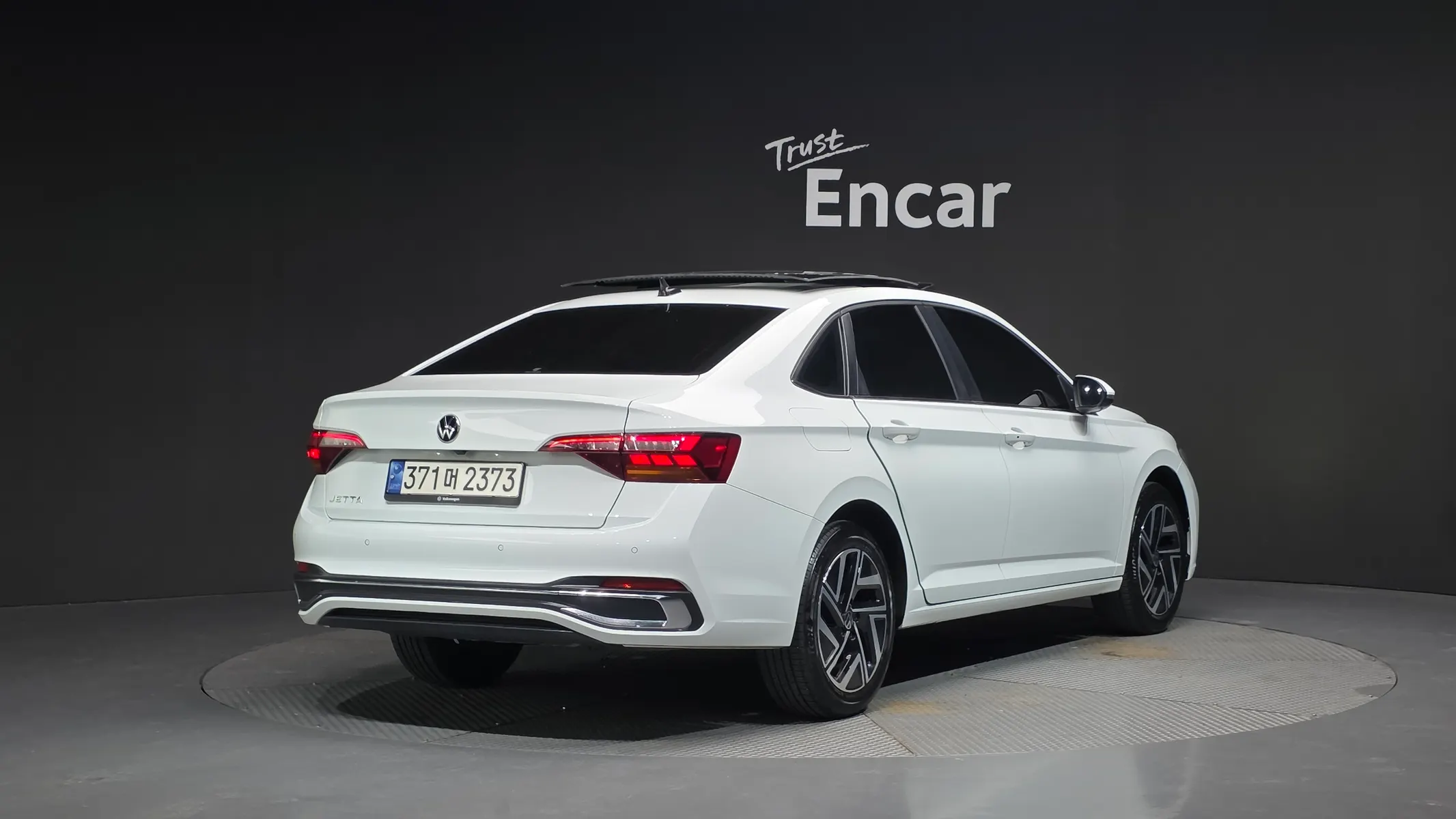 Volkswagen 7 1.5 TSI 2023 2/32