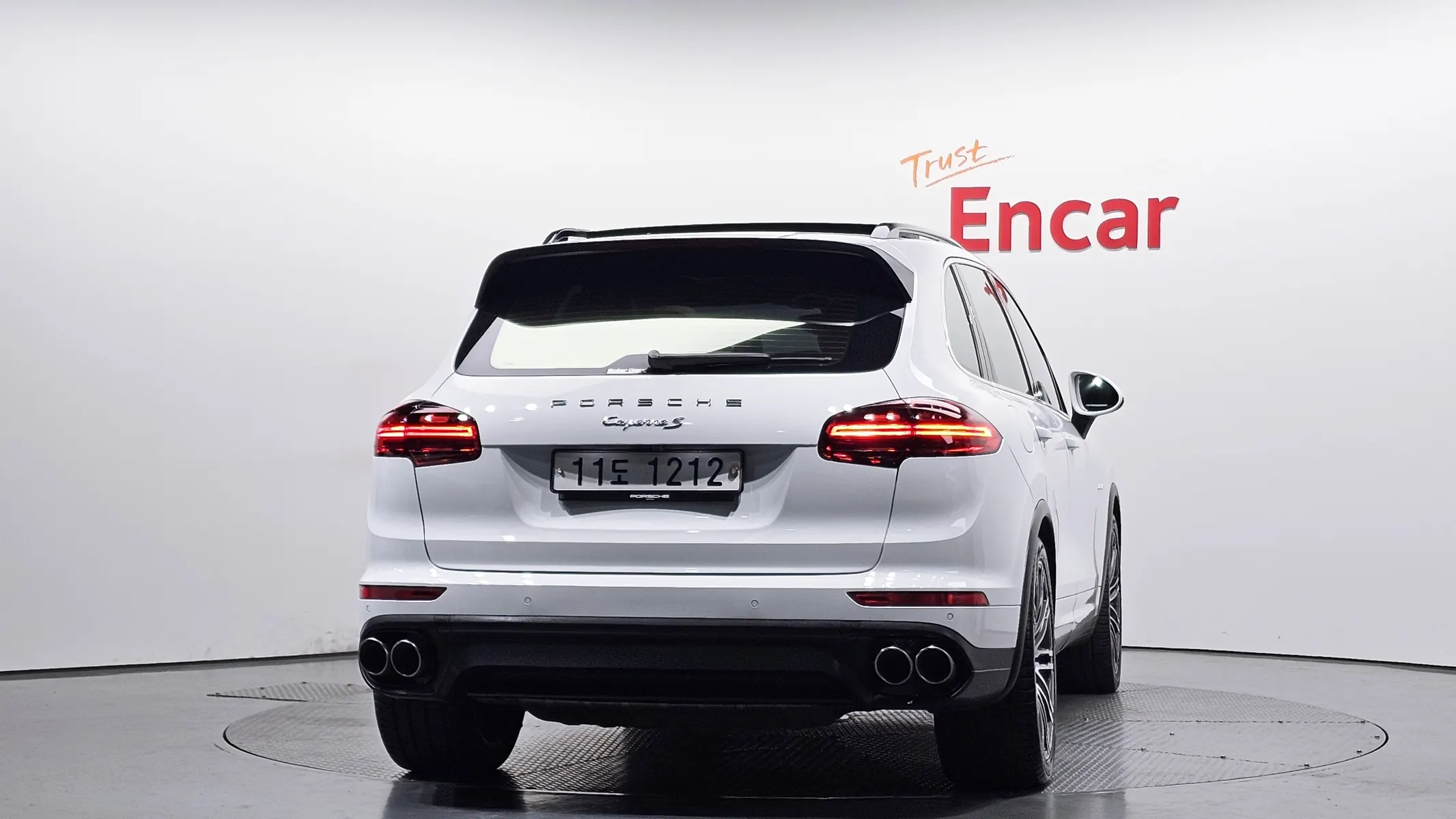 Porsche 카이엔 4.2 S 2015 2/5