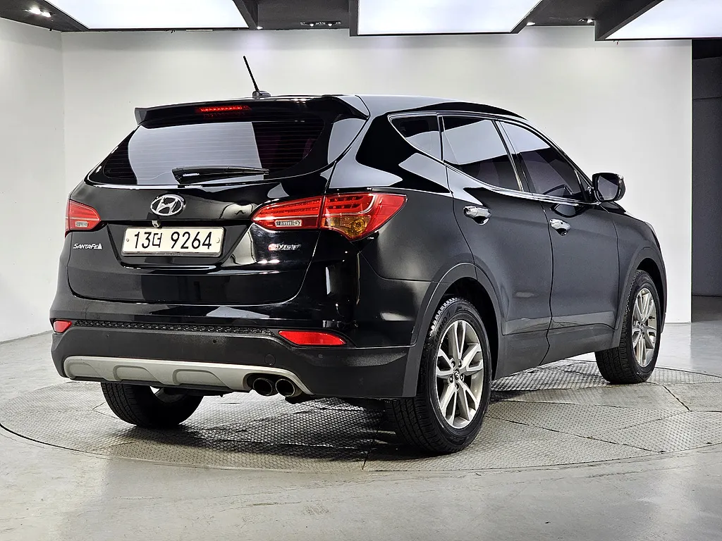 Hyundai DM (e-VGT) 2.0 2WD 2013 3/5