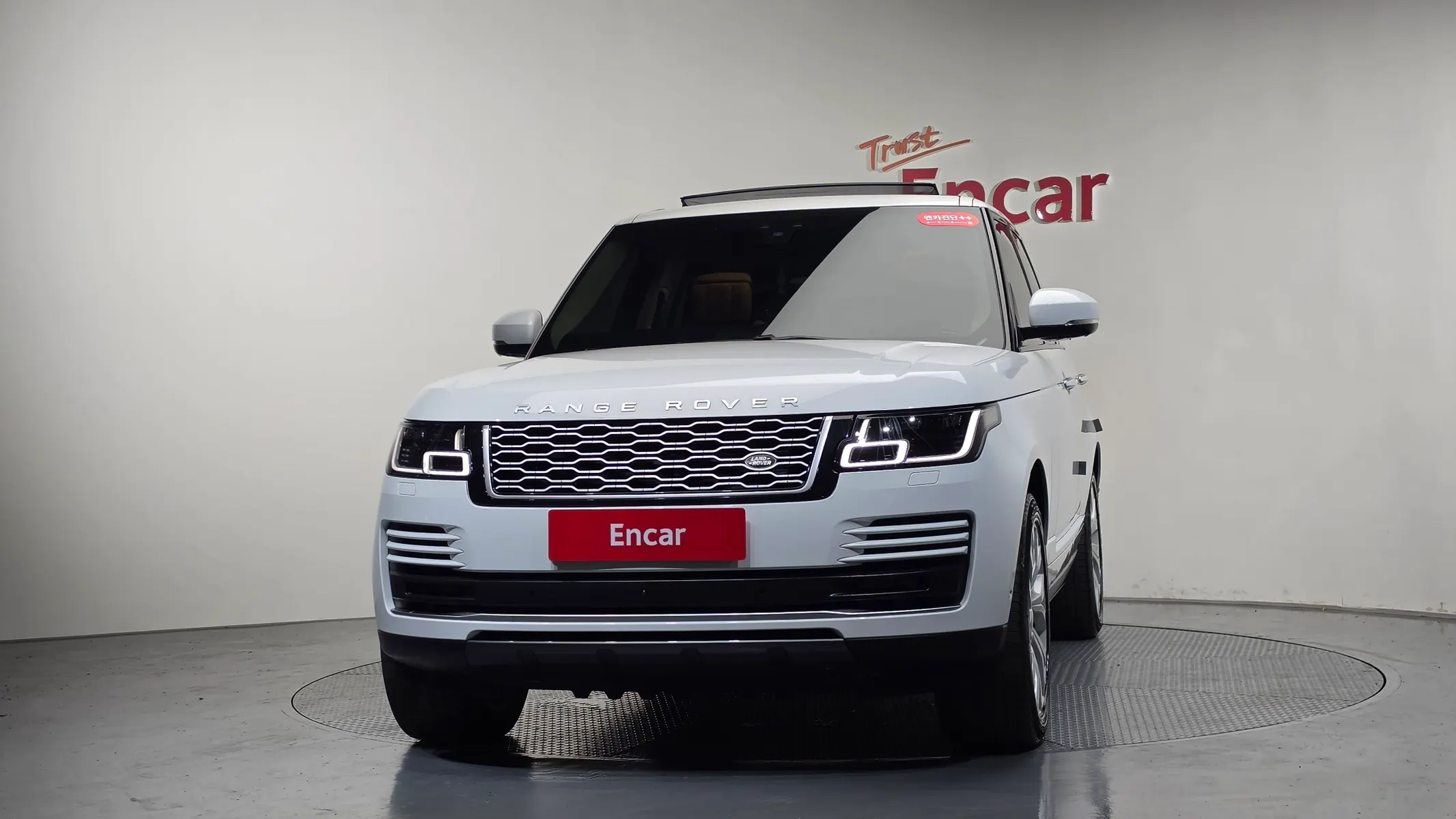 Land Rover 4 D350 Vogue SE 2021 2/46