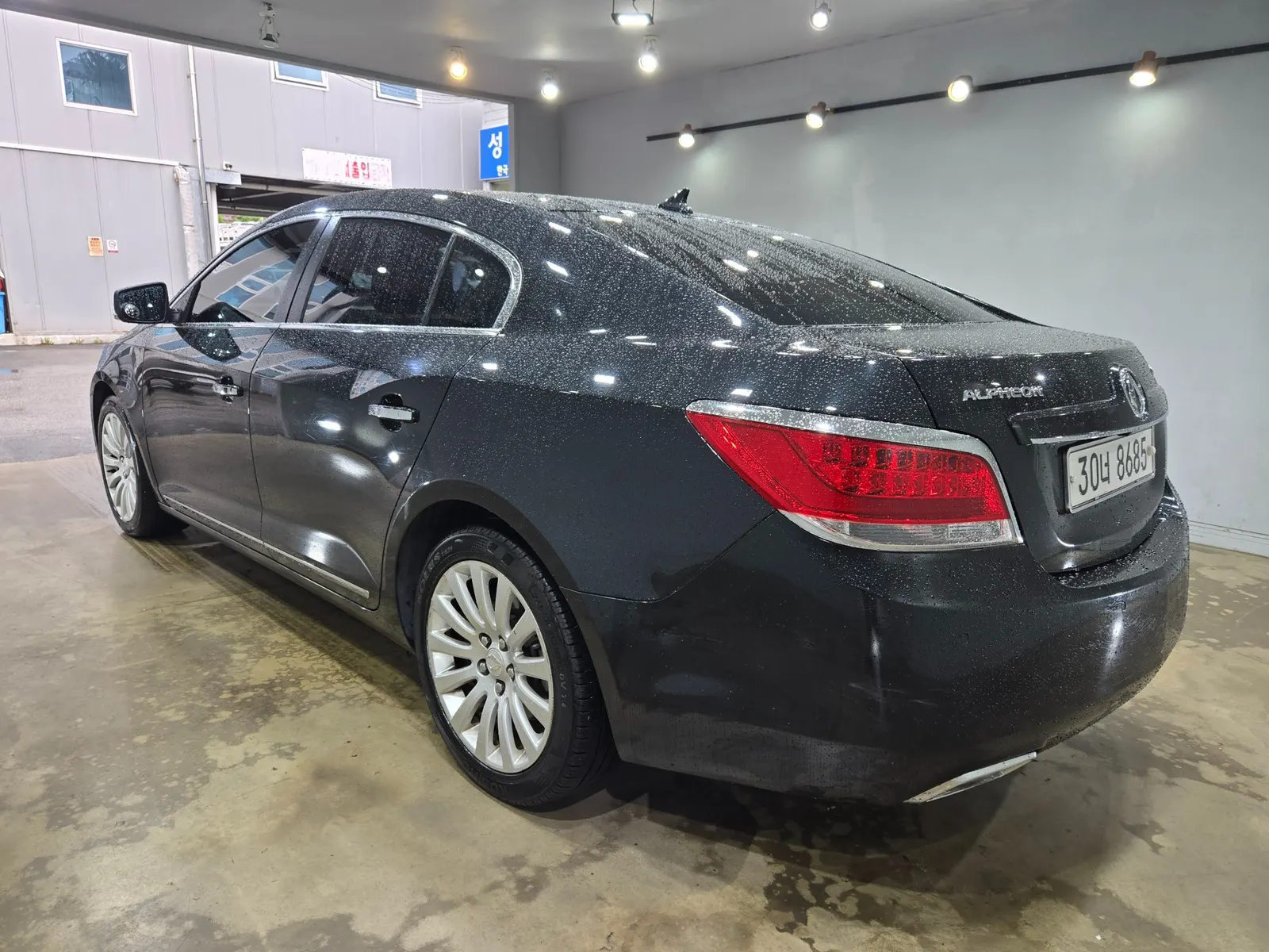 Chevrolet 알페온 2010 2/5