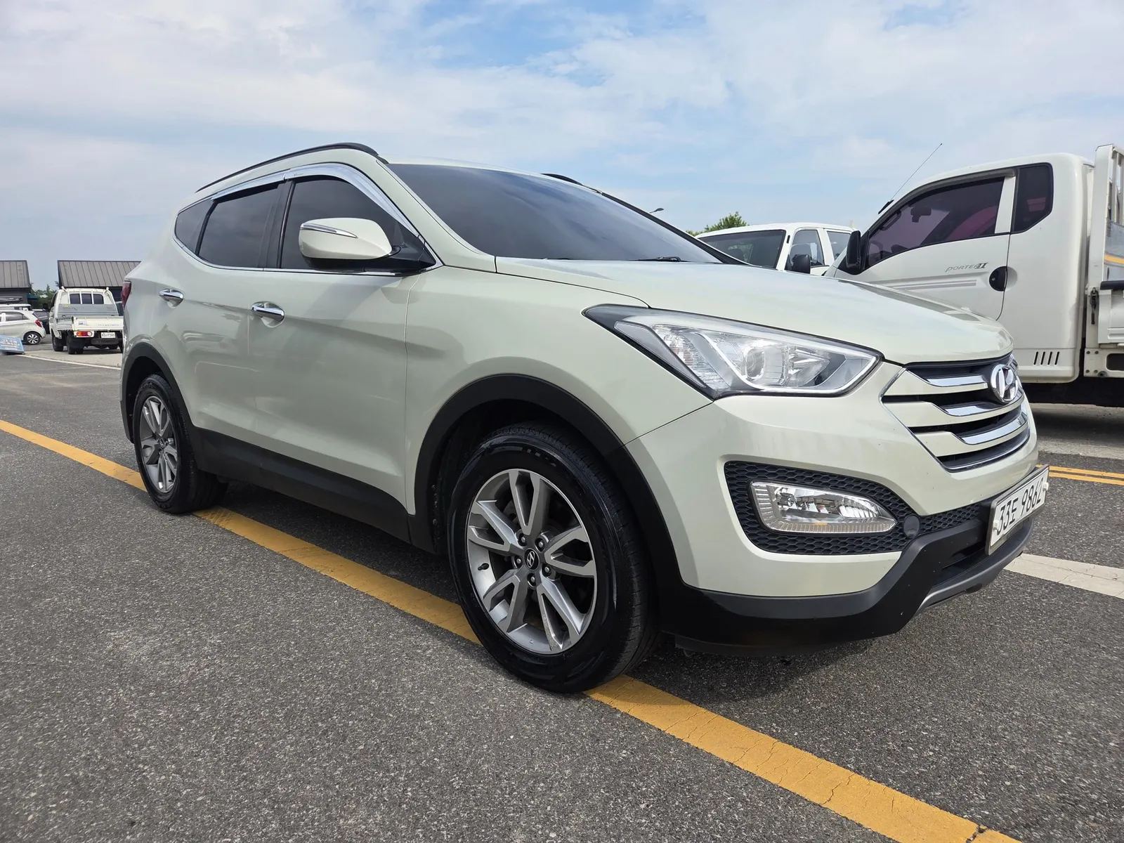 Hyundai DM (e-VGT) 2.0 2WD 2012 2/5