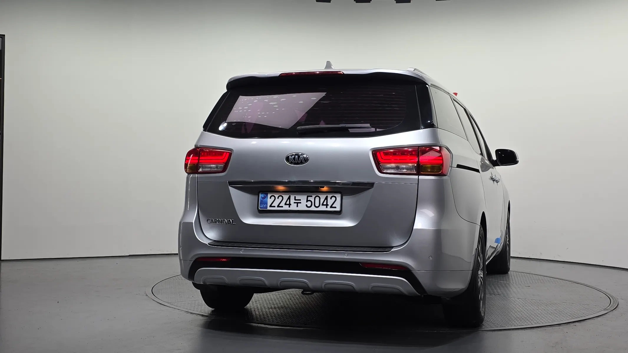 Kia 카니발 9 2016 3/5
