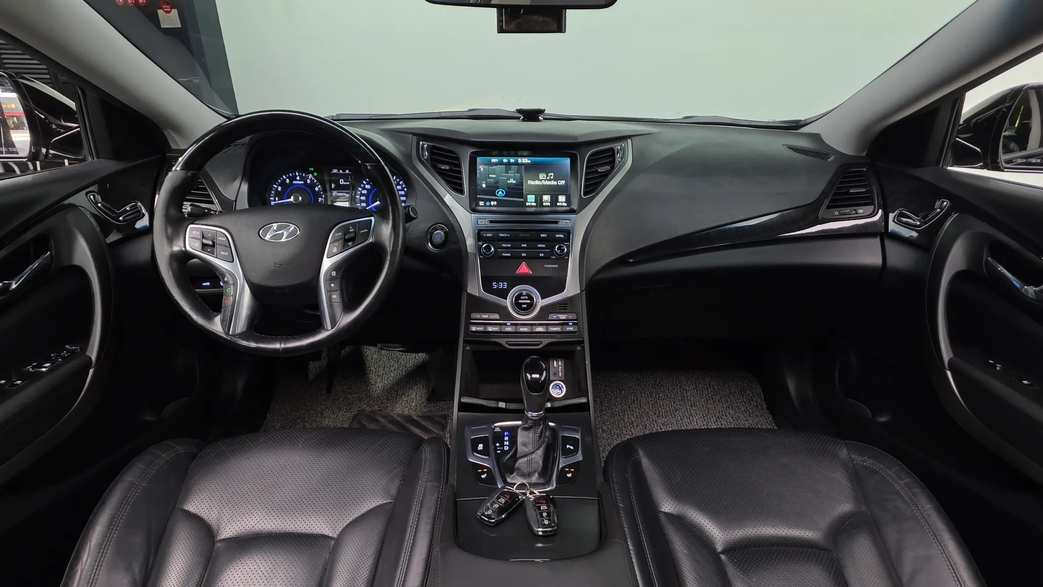 Hyundai Grandeur HG LPG HG300 2015 4/5