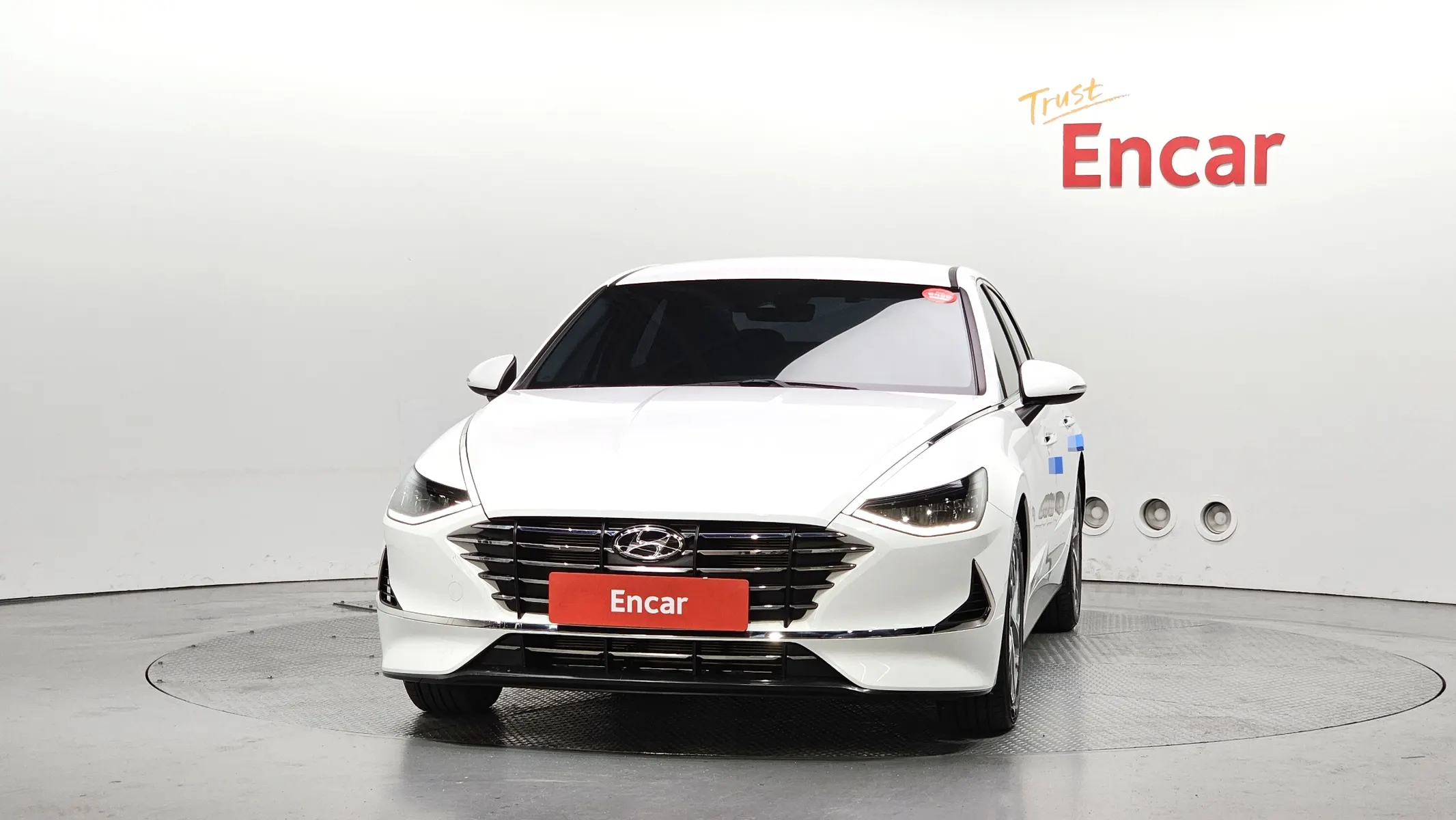 Hyundai (DN8) 2.0 LPG 2022 2/5