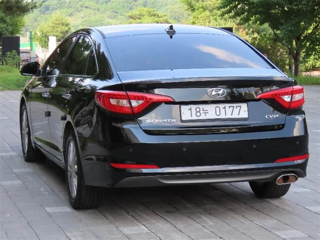 Hyundai LF 2.0 2016 3/5