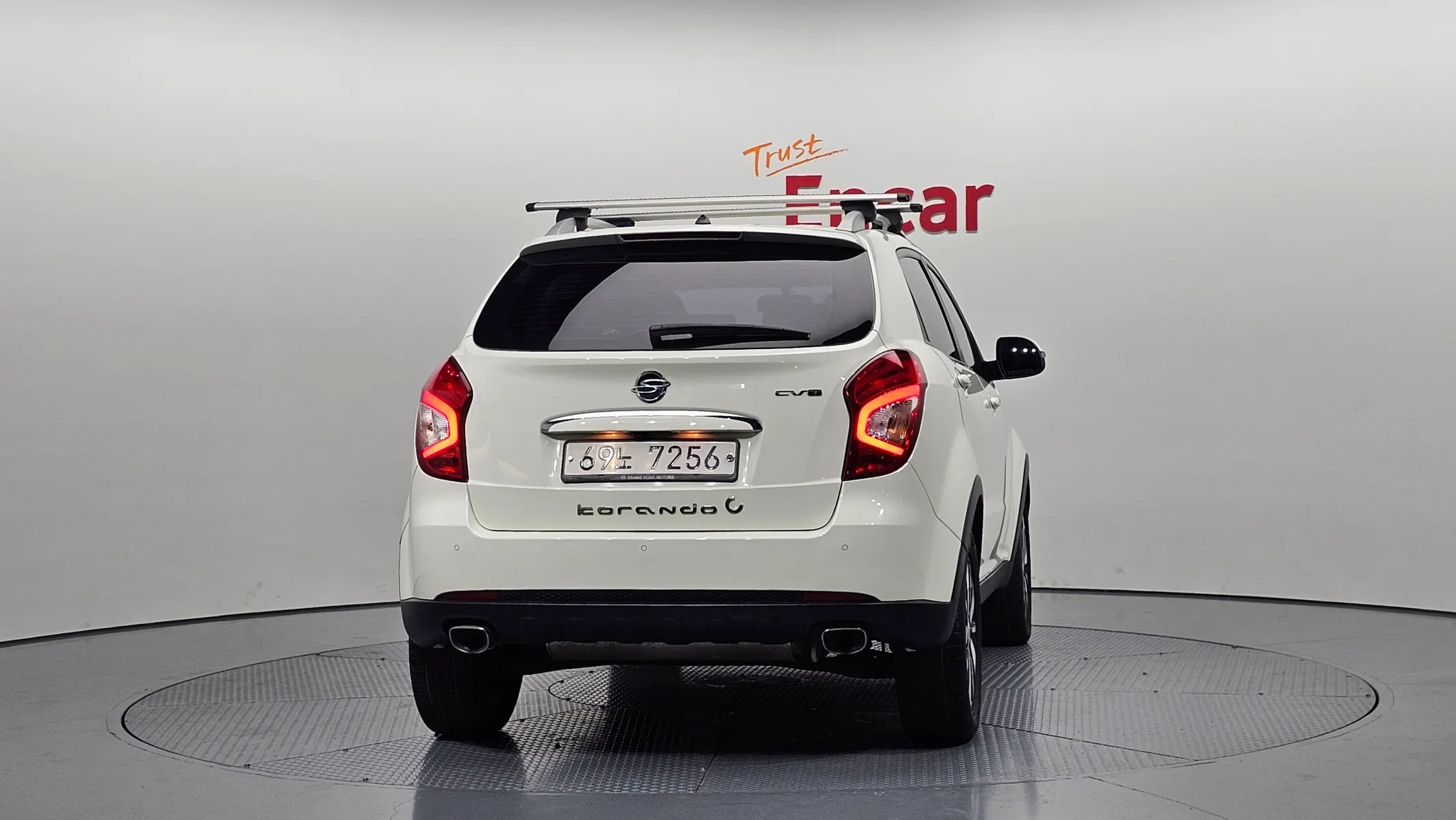 KG Mobility C 2.0 CVT 2WD 2014 2/5