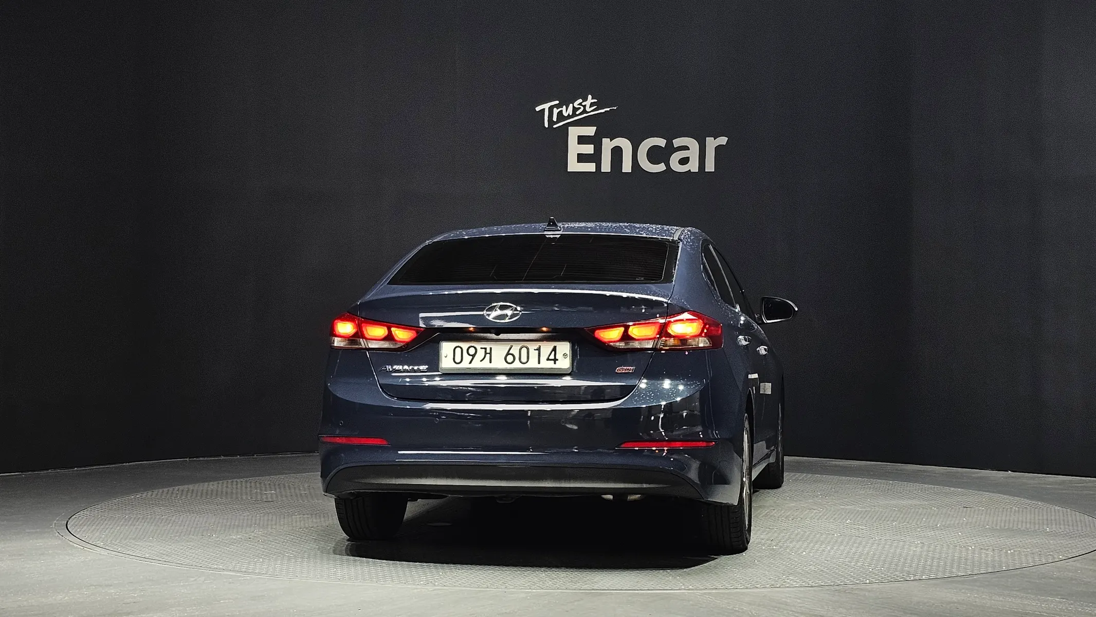 Hyundai AD 1.6 GDI 2015 3/5