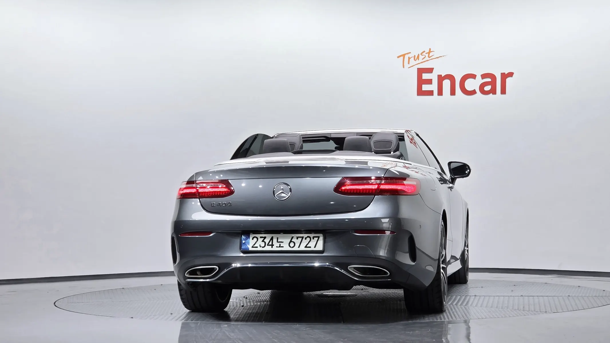Mercedes-Benz E-Class W213 E400 2018 3/33