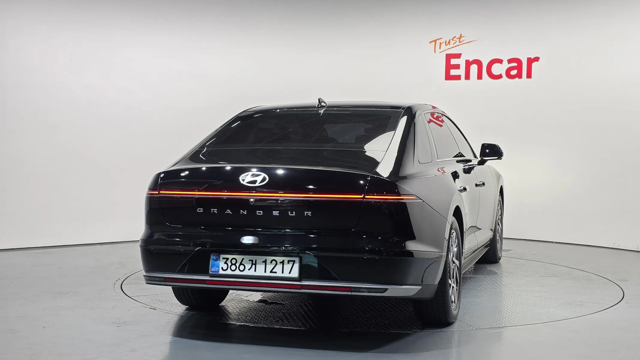 Hyundai (GN7) 3.5 LPG 2WD 2023 3/5