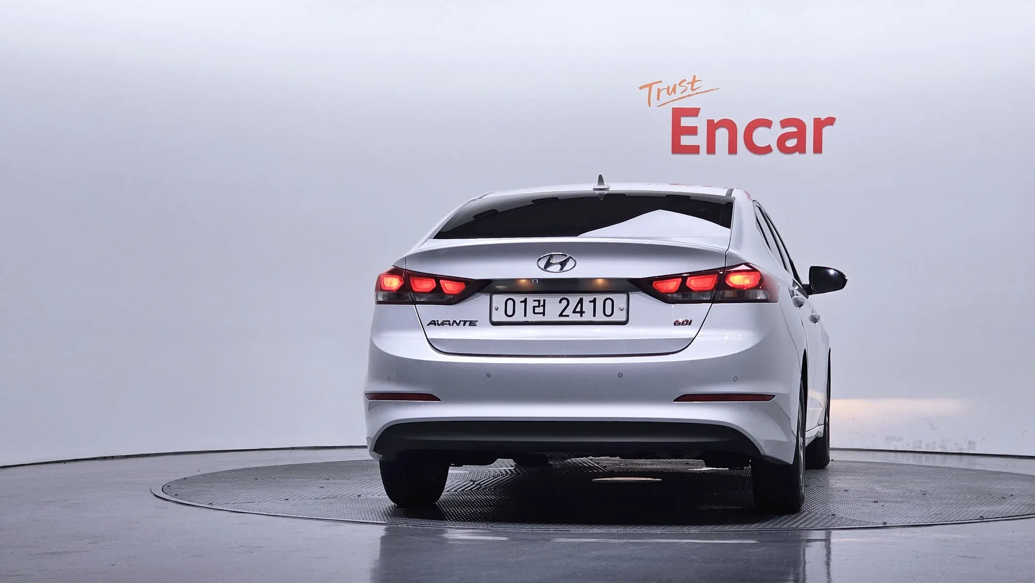 Hyundai AD 1.6 GDI 2015 3/5