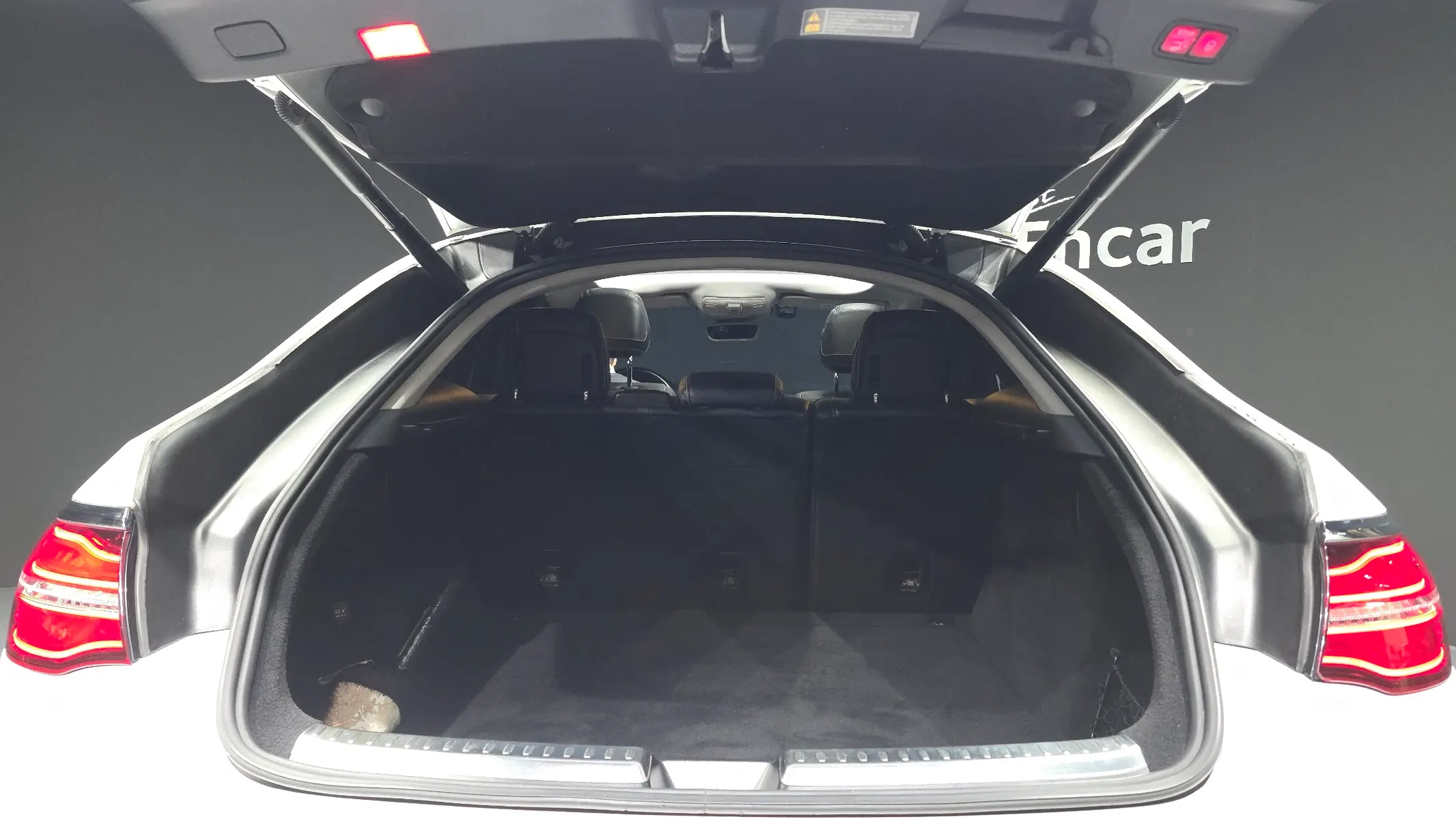 Mercedes-Benz GLE-Class W166 GLE350 d 4MATIC 2018 20/21