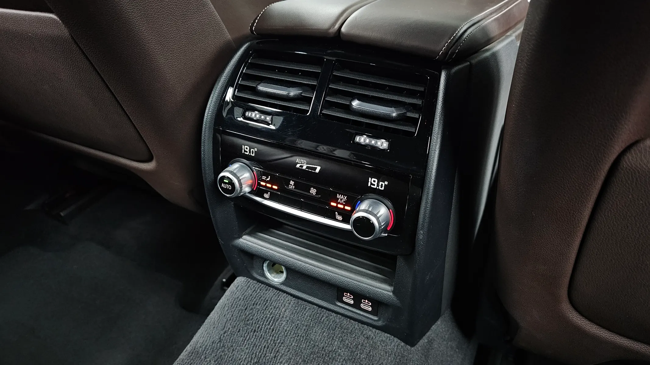 BMW 6 Series GT (G32) 620d M 2020 32/33