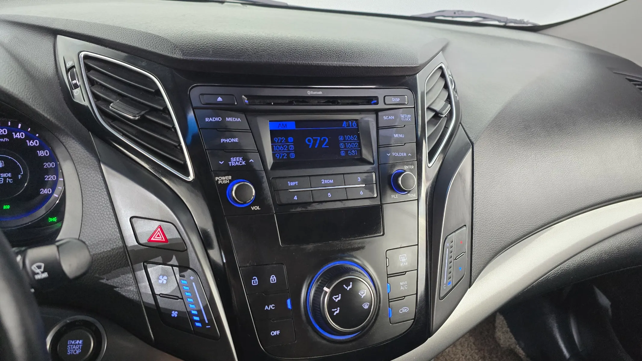 Hyundai i40 1.7 VGT 2015 31/32