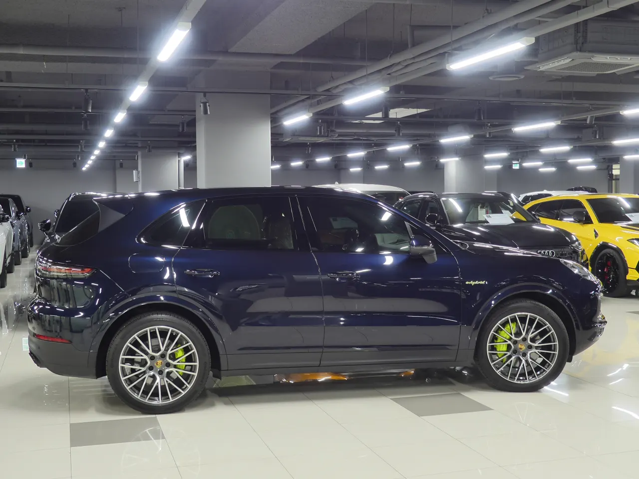 Porsche (PO536) 3.0 E- 2021 2/17