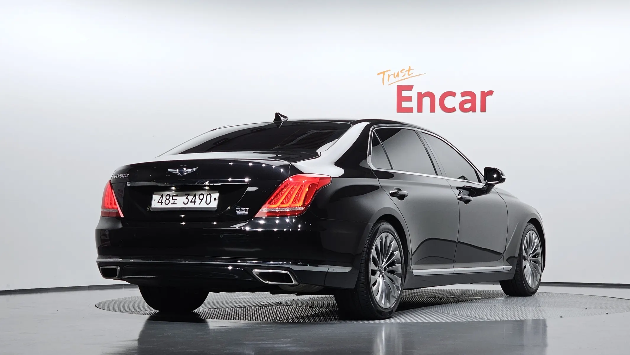 Genesis EQ900 3.3 T-GDI AWD 2017 2/38