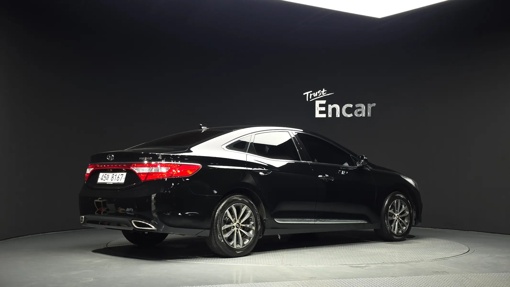 Hyundai Grandeur HG HG240 2012 2/31