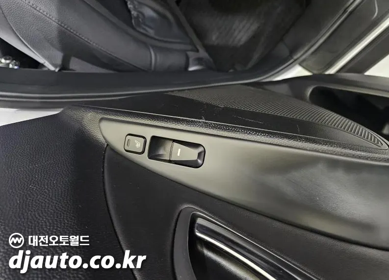 Hyundai ix 2WD X20 2012 11/12