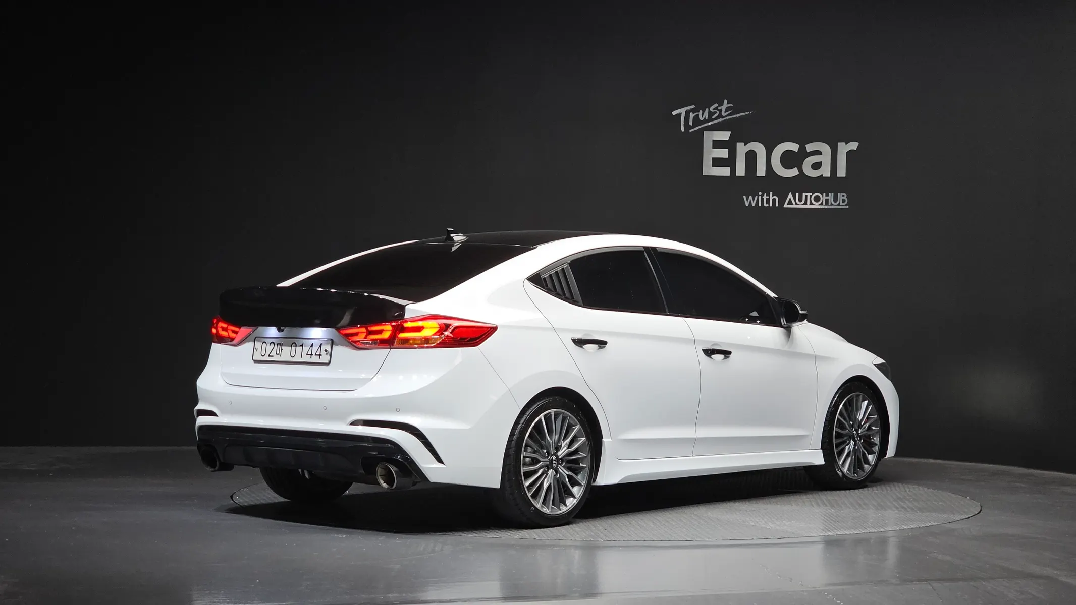 Hyundai AD 1.6 2016 2/30