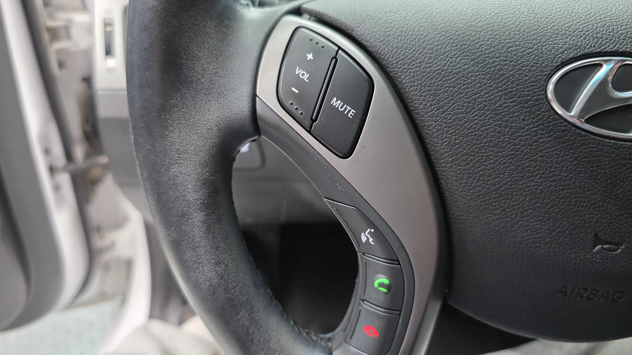 Hyundai 아반떼 1.6 GDi 2014 30/31