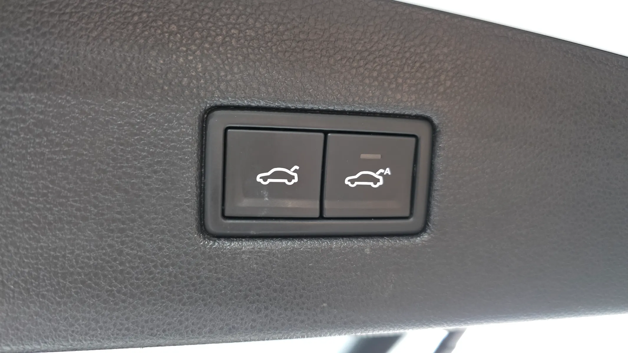 Volkswagen 2 2.0 TDI 2018 31/32