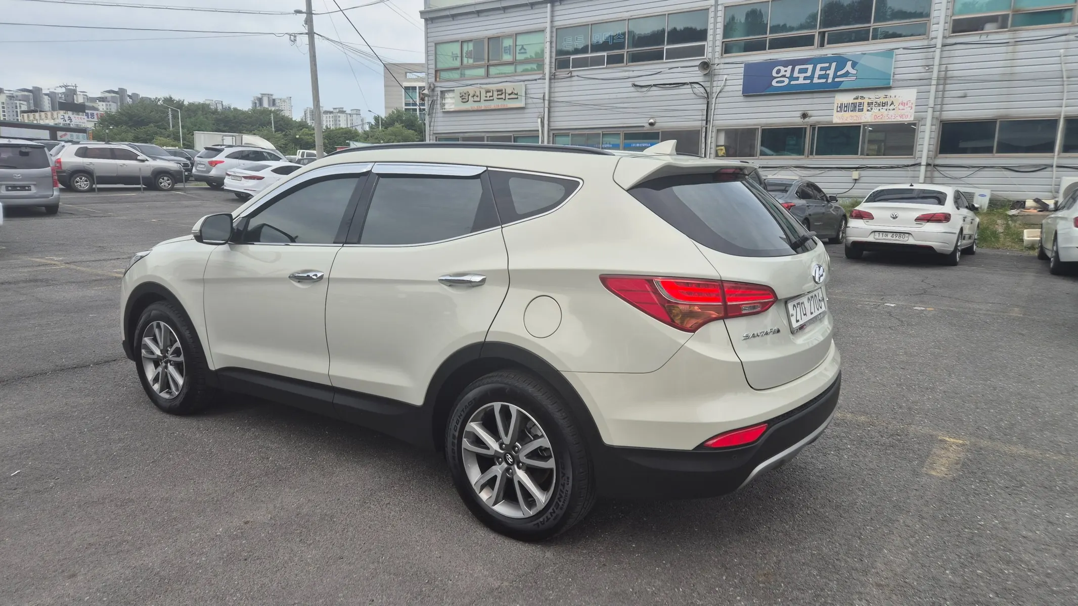 Hyundai DM (e-VGT) 2.0 2WD 2014 2/21