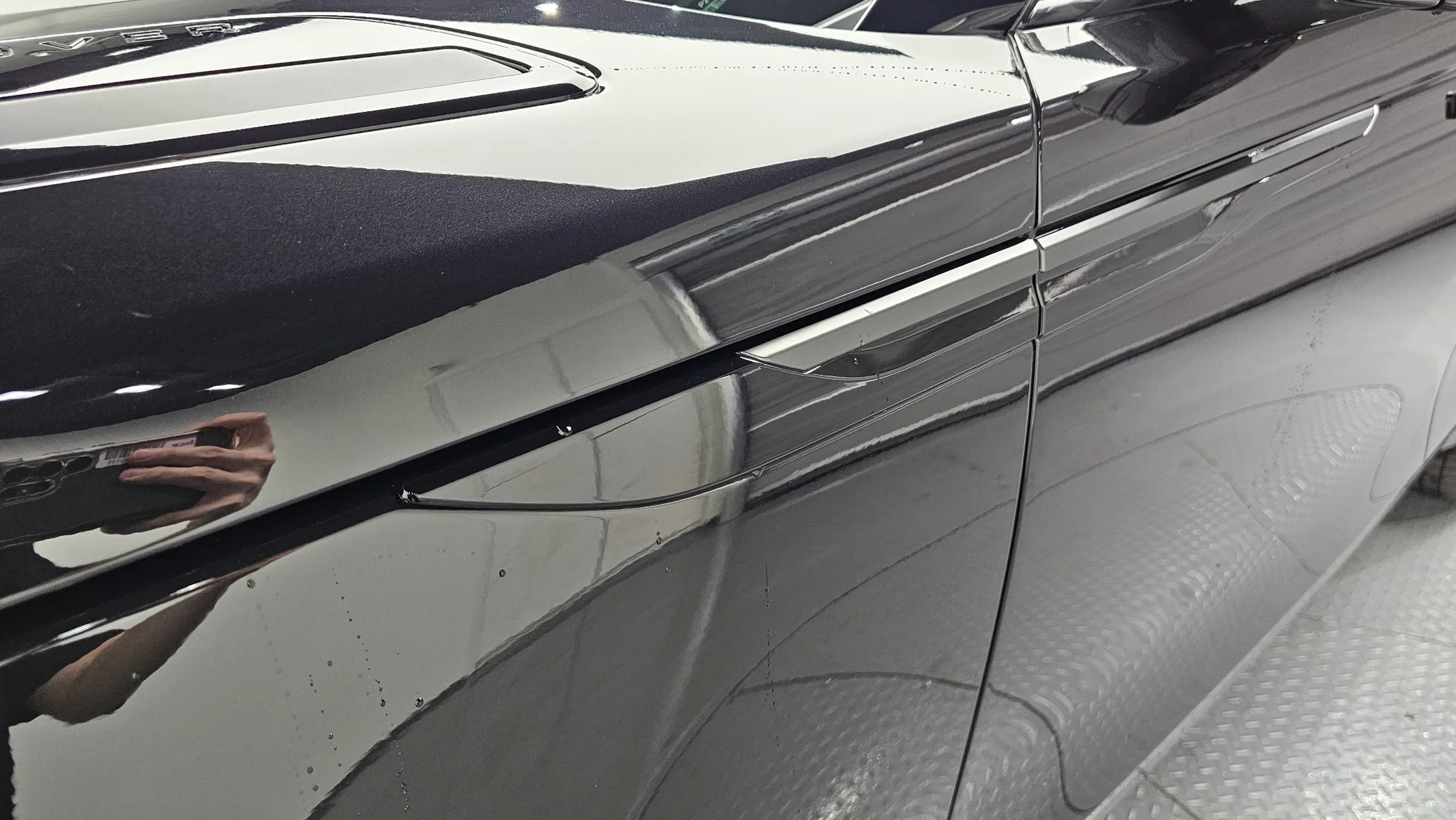Land Rover 레인지로버 벨라 2.0 P250 SE 2026 20/21
