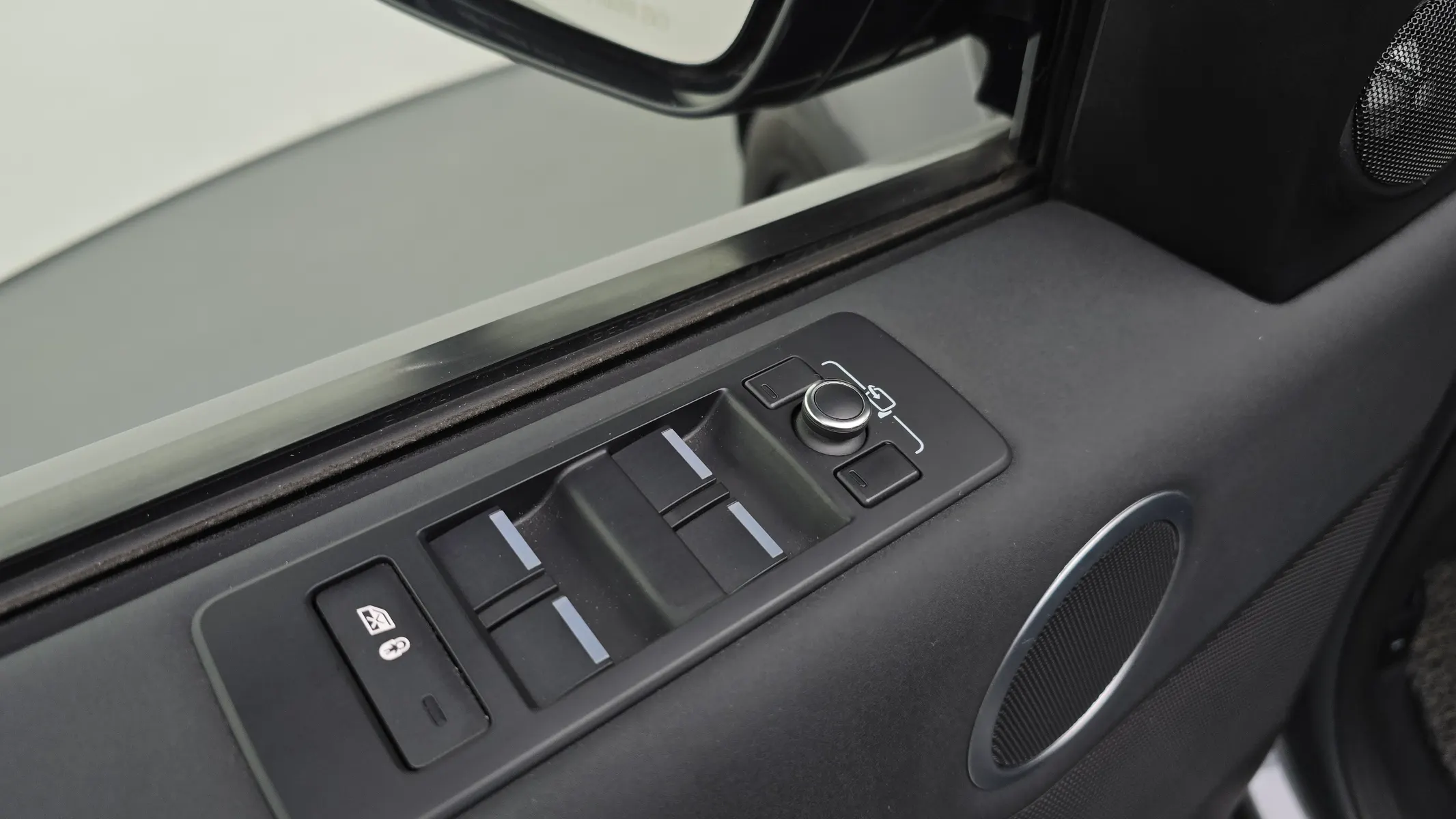 Land Rover 5 2.0 SD4 SE 2019 35/36