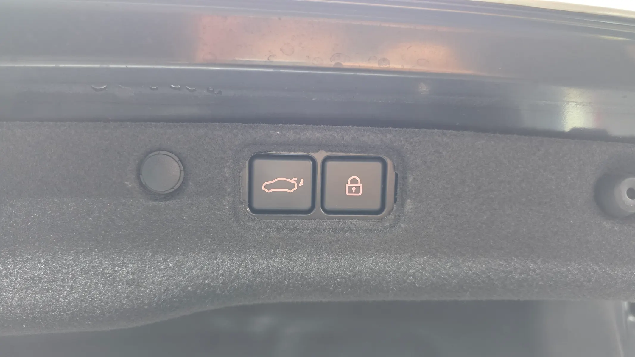 Hyundai () VS380 2015 32/33
