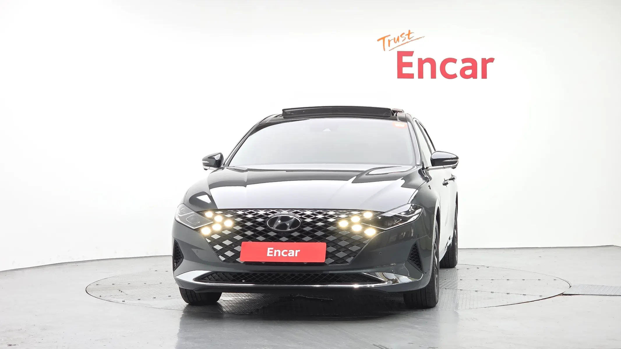 Hyundai IG 2022 3/42