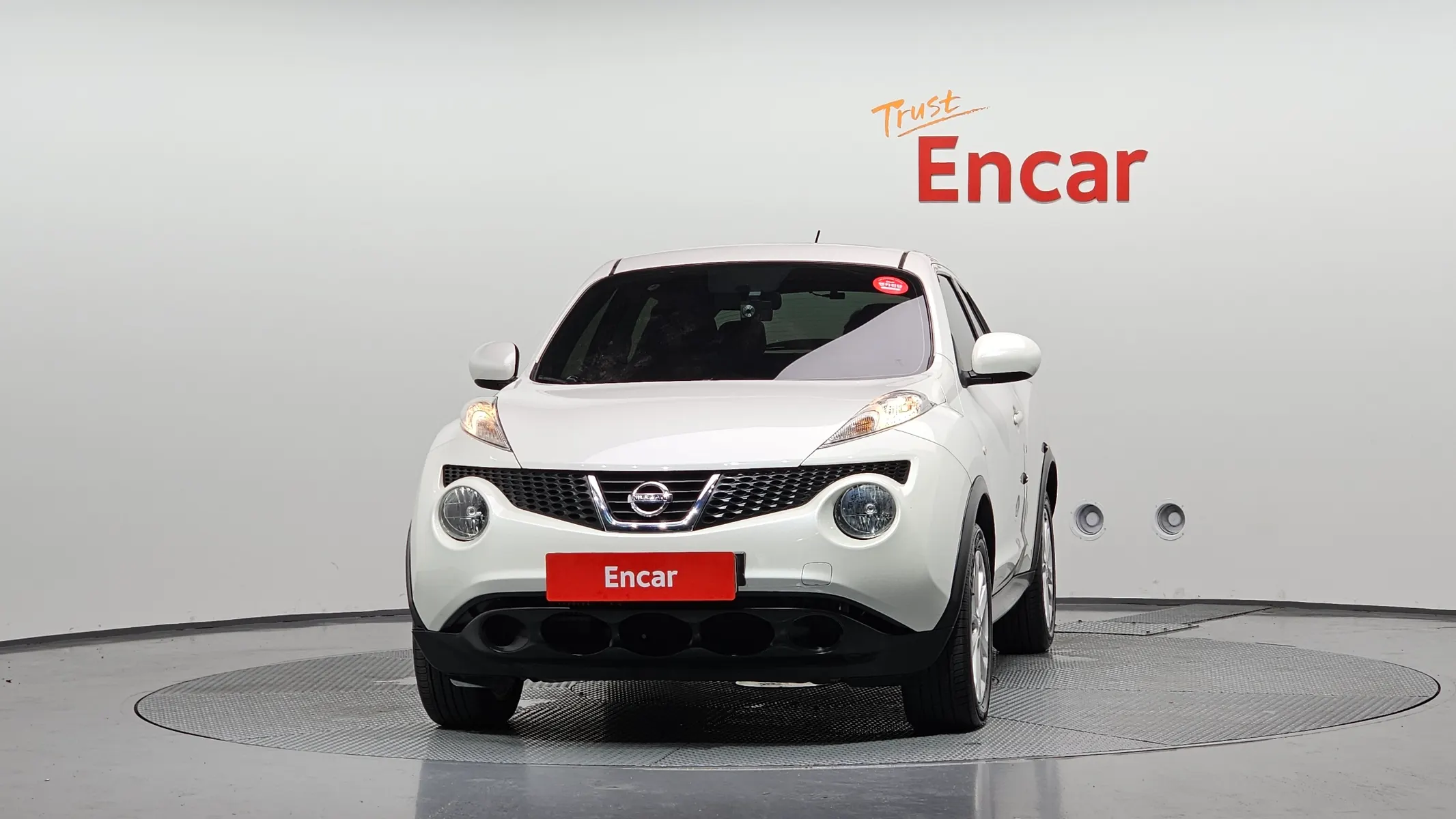 Nissan 쥬크 1.6 SV 2014 2/5