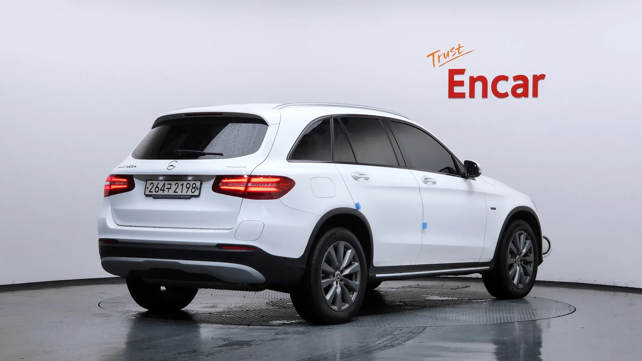 Mercedes-Benz GLC-Class X253 GLC350e 4MATIC 2018 2/34