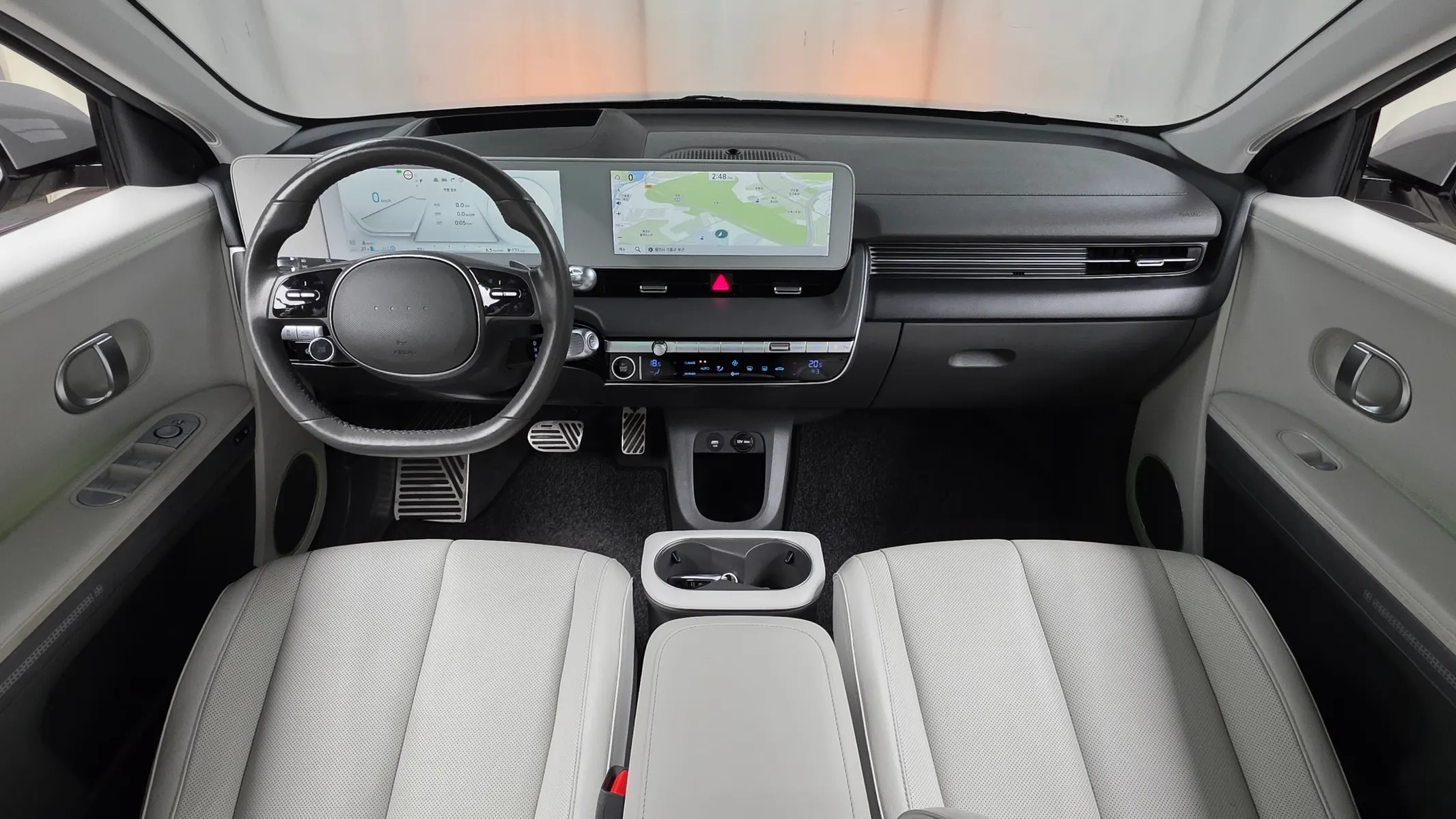 Hyundai Ioniq 5 AWD 2023 3/5