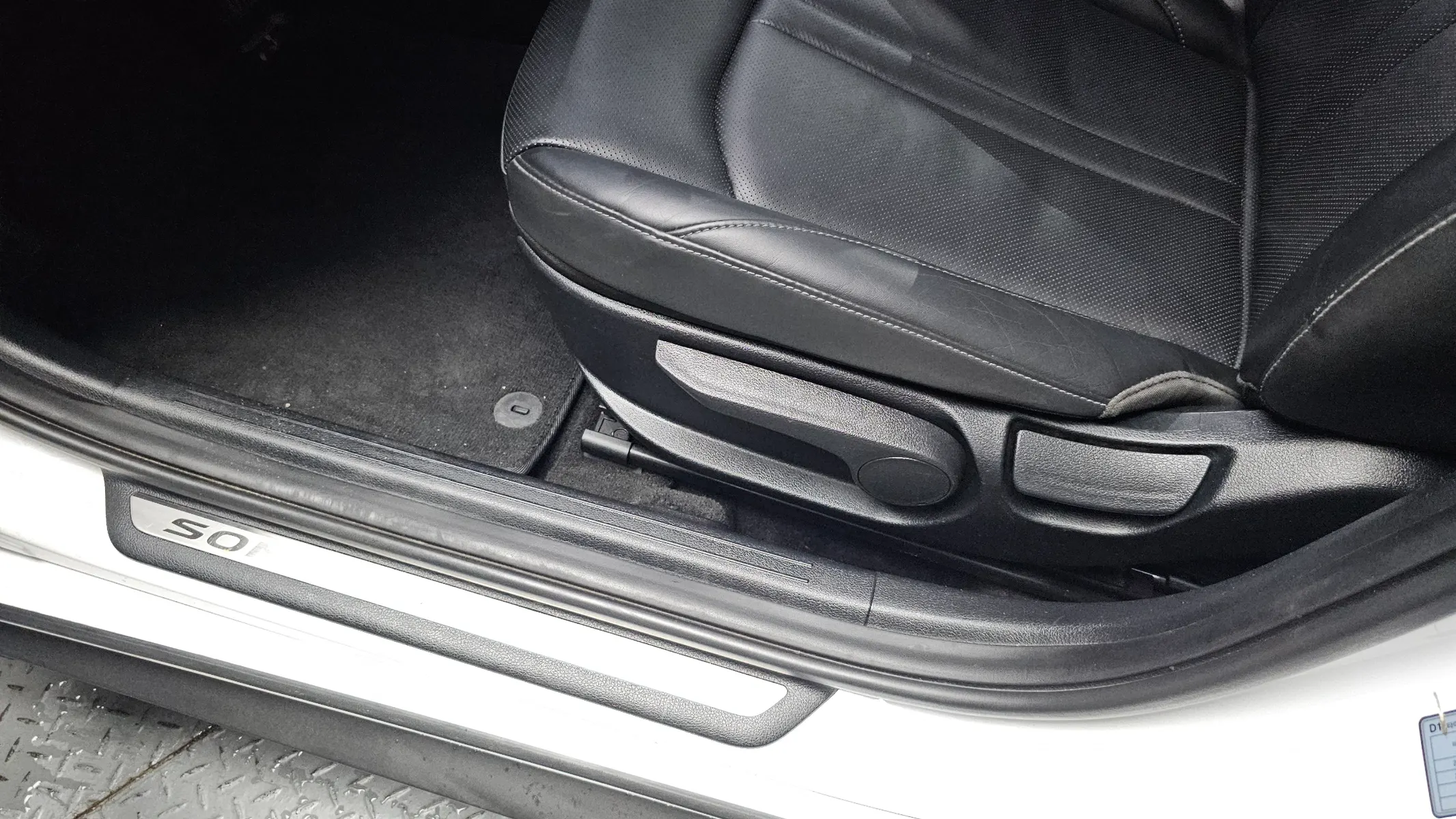 Hyundai (DN8) 2.0 LPG() 2019 33/34