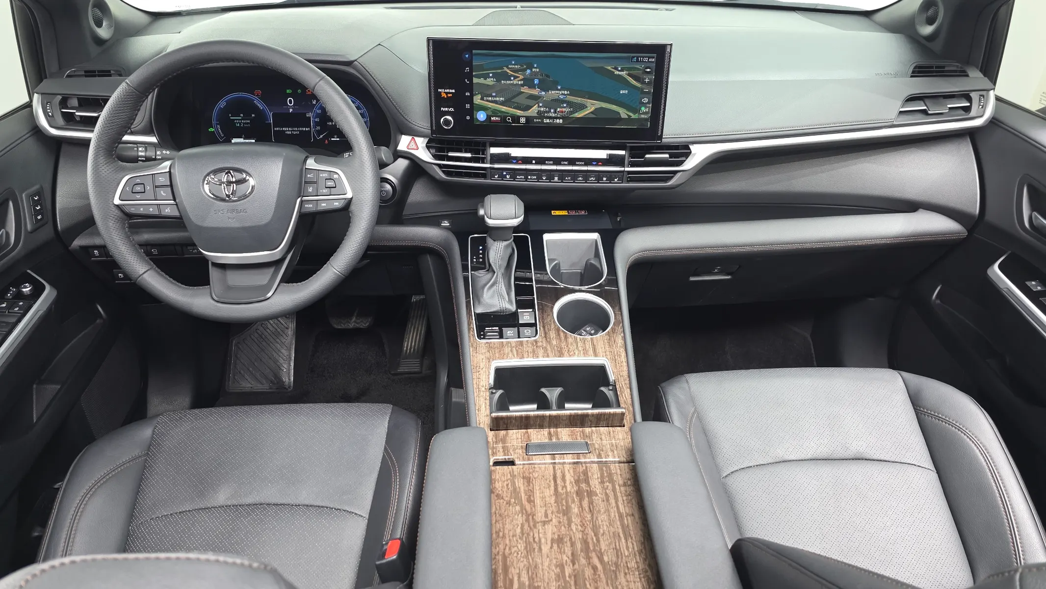 Toyota 4 2.5 AWD 2025 4/5