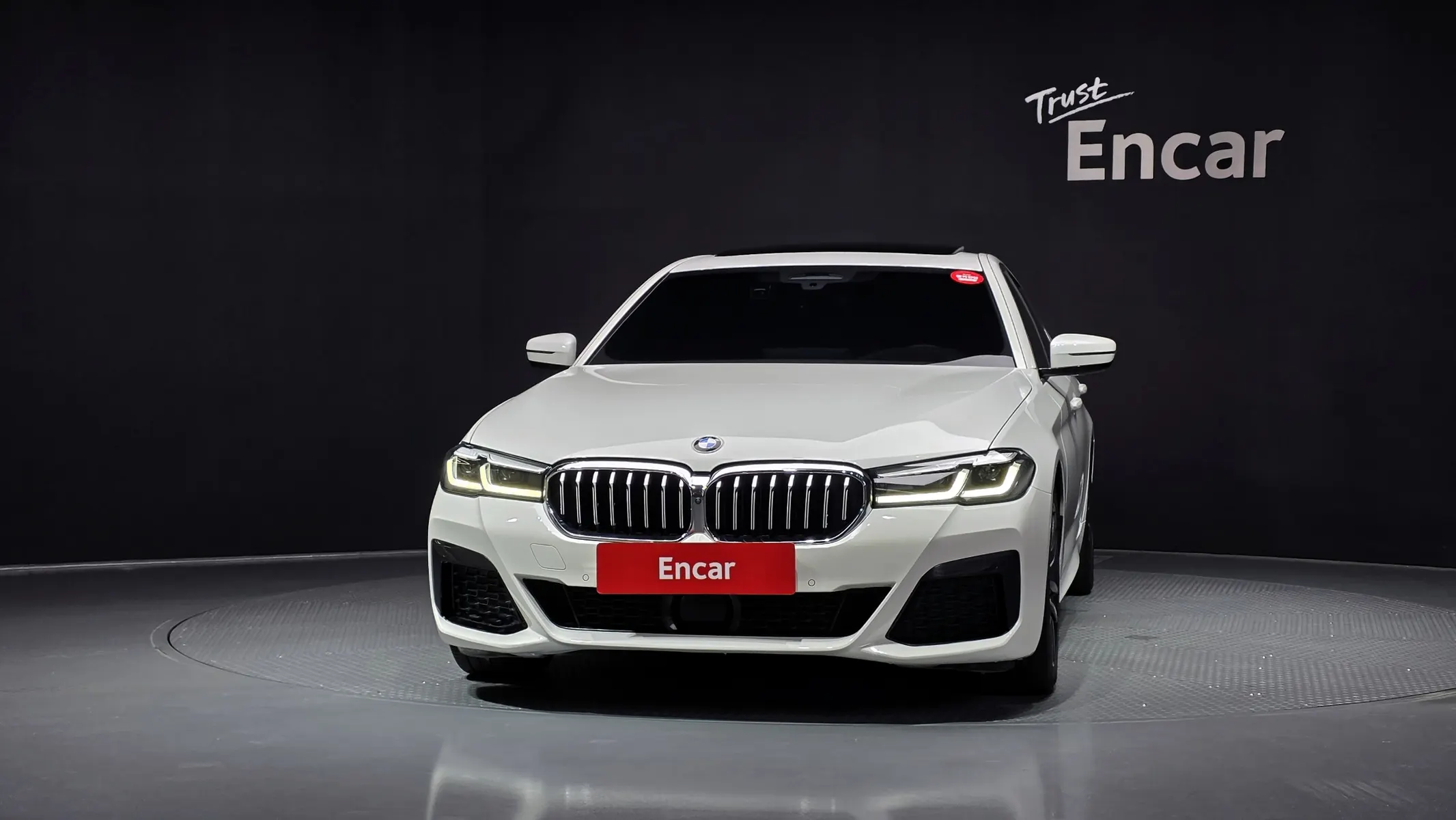 BMW 5 Series (G30) 523d xDrive M 2023 3/21