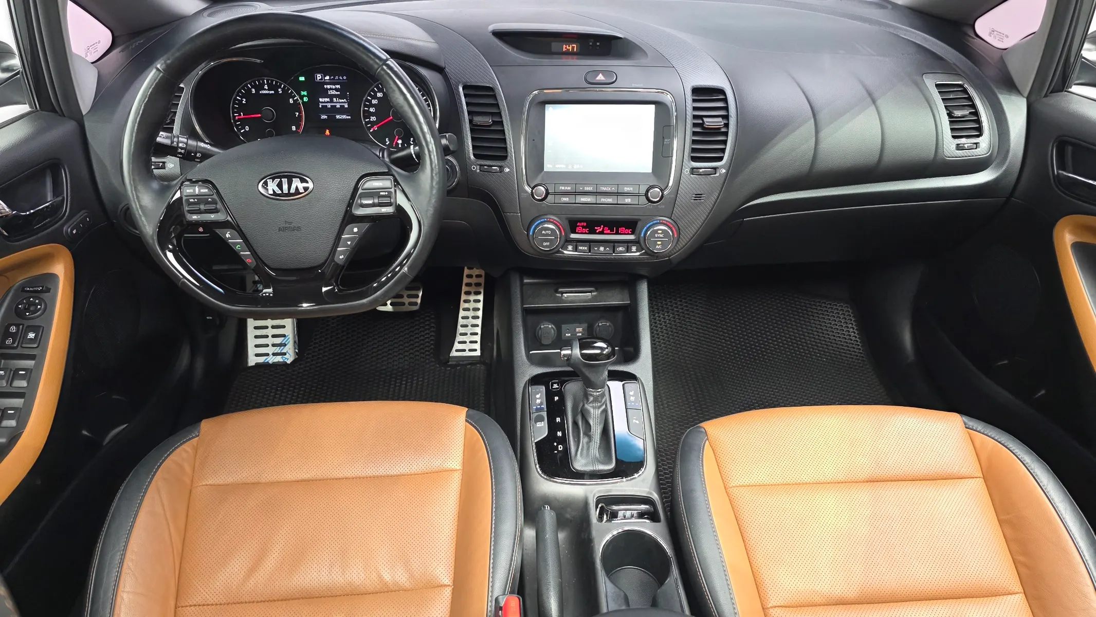 Kia K3 2016 4/5