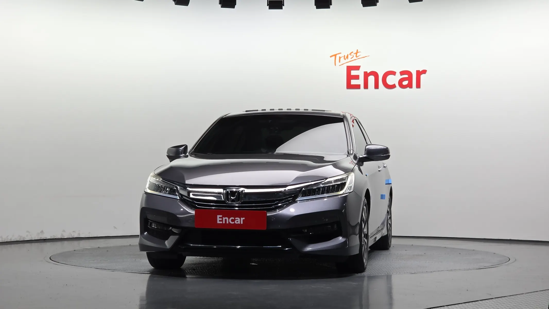Honda 어코드 2.0 2017 2/5
