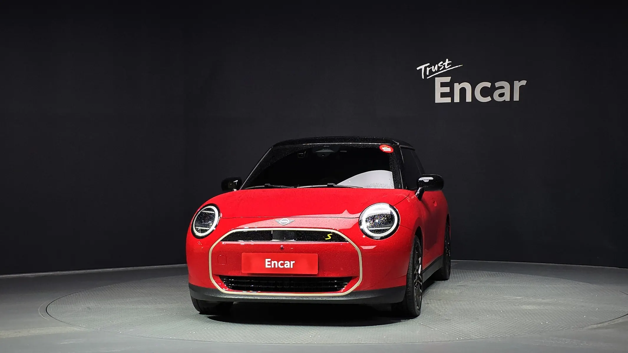 MINI 4 SE 2024 3/34