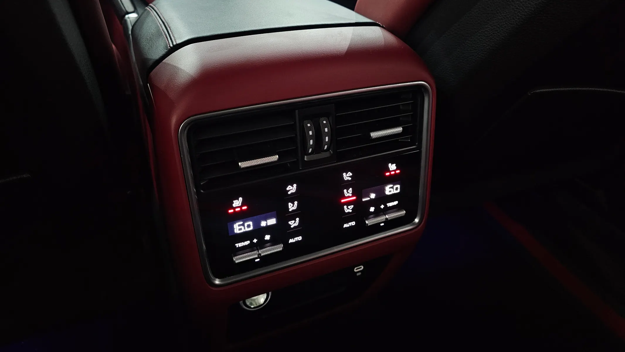 Porsche (PO536) 4.0 2020 33/34