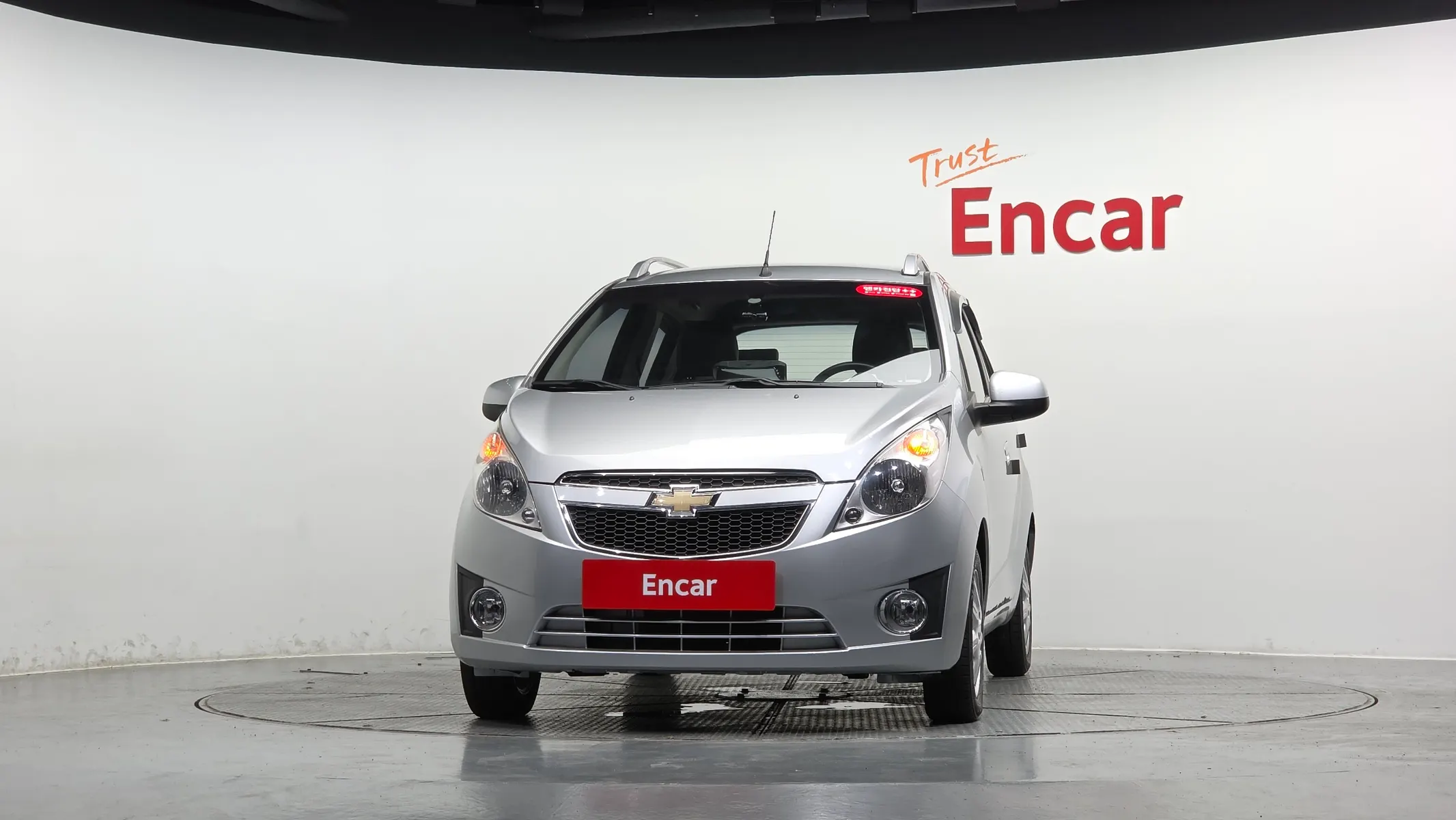 Chevrolet Spark LS 2011 2/5