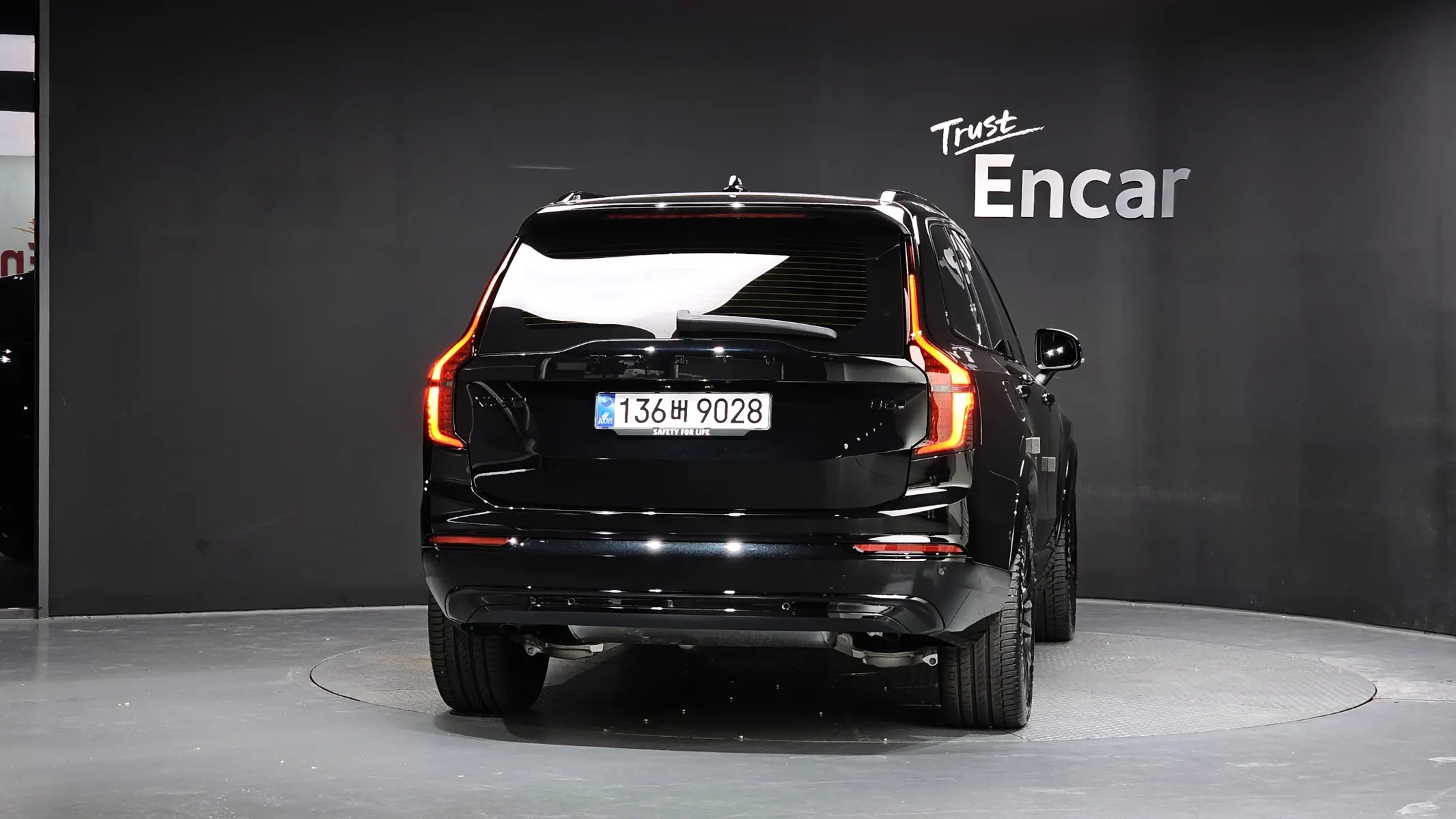 Volvo XC90 2 B6 2026 3/5