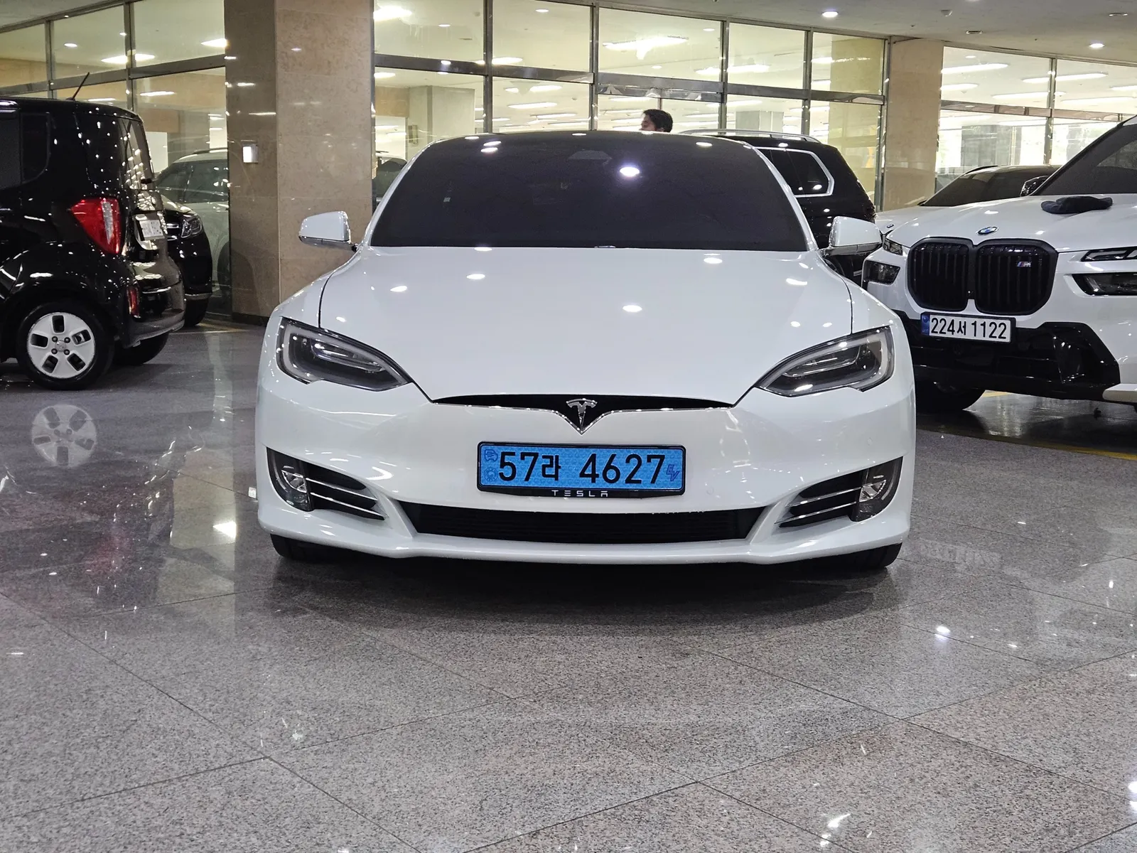 Tesla S 2020 2/20