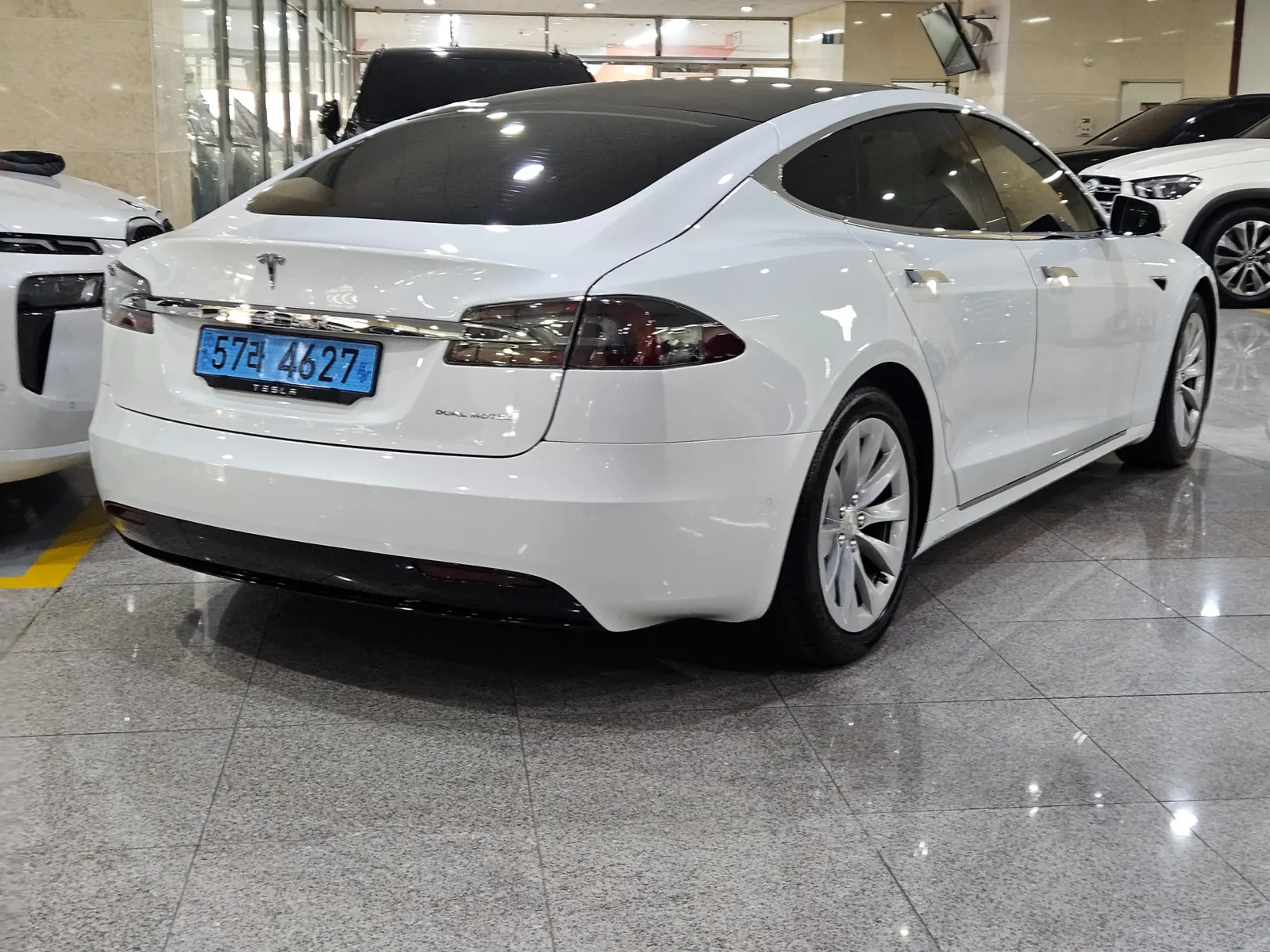 Tesla S 2020 3/20